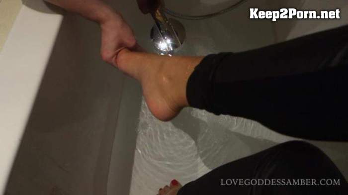Goddess Amber - Loser Washing My Feet / Femdom (FullHD / mp4) Clips4sale