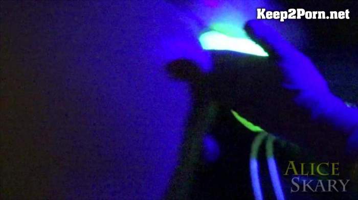 Neon Glow Ejaculating Strapon Cock / Strapon (FullHD / mp4) AliceSkary