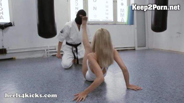 Blonde Karate Kicks / Femdom (FullHD / Femdom) KickingBeauties