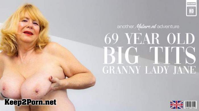 Lady Jane (EU) (69) - Big natural tits granny Lady Jane is a British nympho who loves to play with her shaved pussy (14976) (Mature, FullHD 1080p) [Mature.nl]