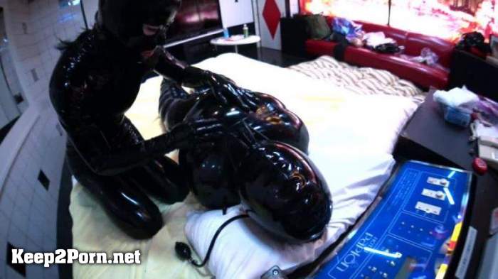 Black Rubber Inflatable Session / Femdom (mp4, HD, Femdom) [HinakoHouse]