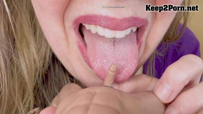 Giantess Brianna Kelly - Captured And Sucked Dry By Your Boss / Femdom [FullHD 1080p]