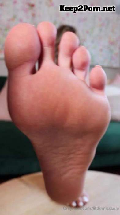 Littlemisssole - Nylon And Bare Feet Joi - White Toes Its Been (UltraHD / mp4)