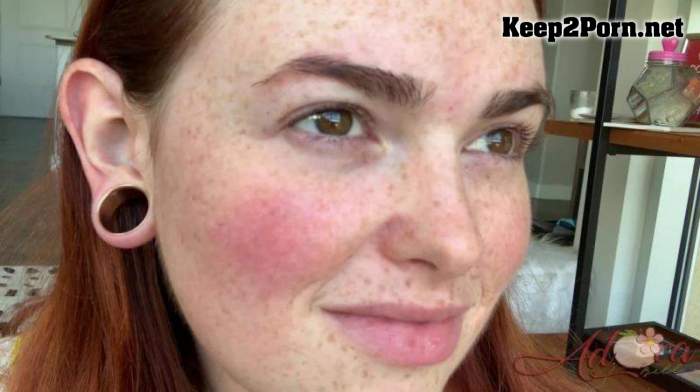 Adora bell - No Makeup Freckled Face Admiration [FullHD 1080p]