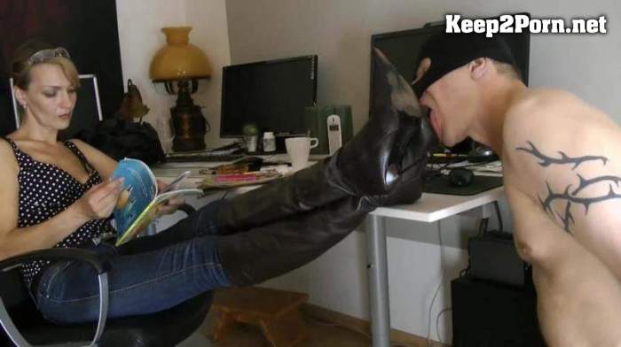 [Boot Heel Worship CBT Humiliation] Slave For My Dirty Soles [HD 720p]