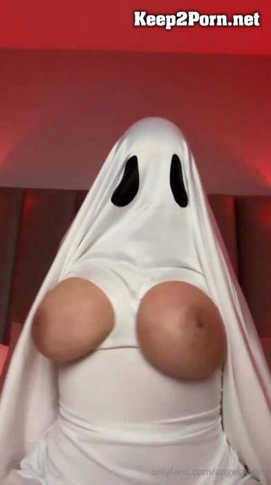 Angela White - Halloween Solo (UltraHD / MILF)